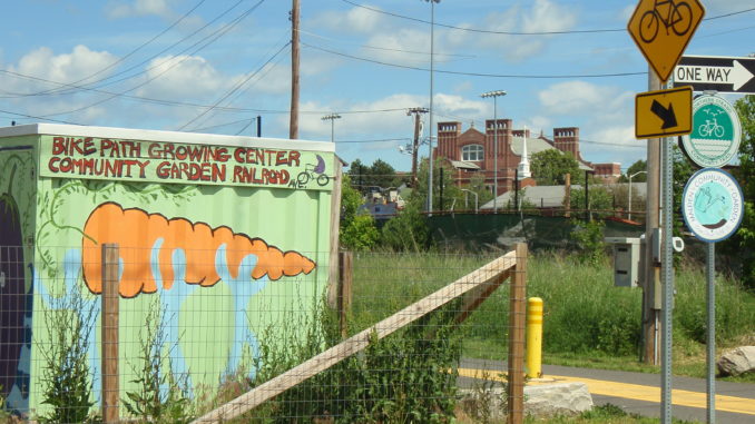 Bike path Garden